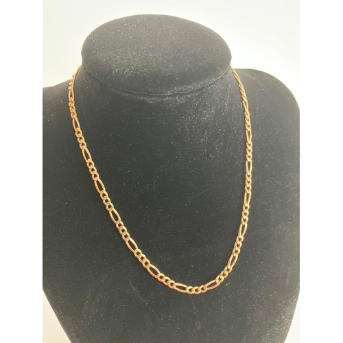 7 - 9 carat GOLD FIGARO LINK NECKLACE. Full UK hallmark. 8.15 grams. 37.5 cm.