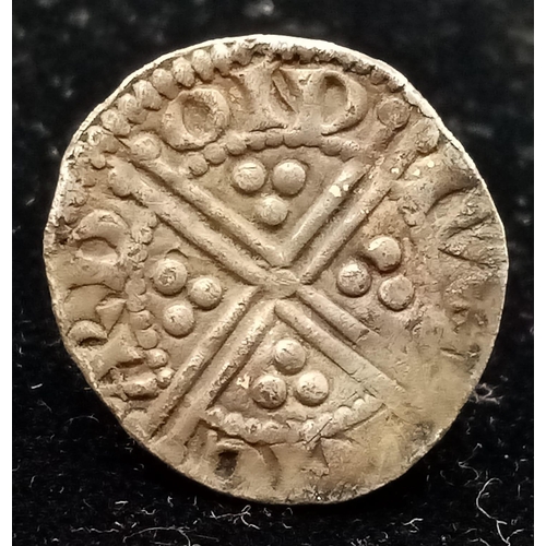 850 - A Henry III, One Penny, Dublin Mint Coin.
See photos for condition.

S6235