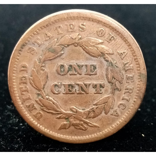 1355 - A 1843, USA One Cent Coin.
See photos for condition.