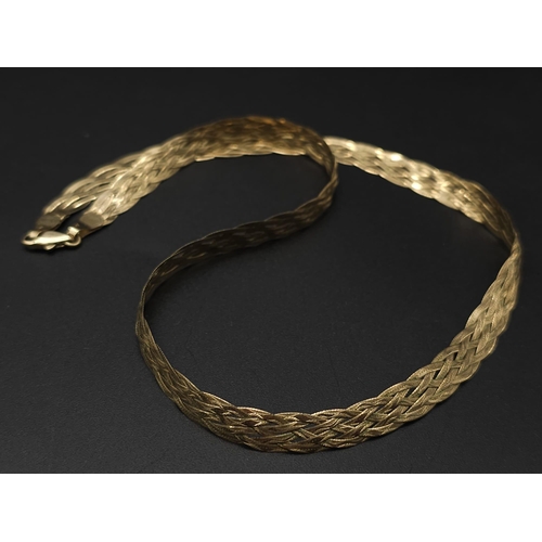 412 - A 9K GOLD INTERWOVEN NECKLACE .  6.4gms   40cms