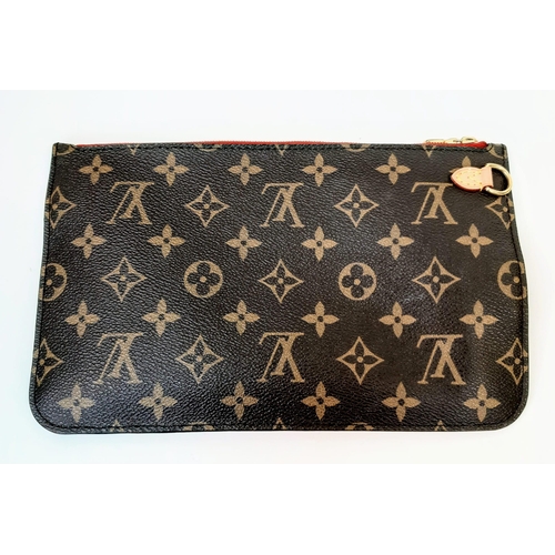 590 - The Louis Vuitton Monogram Canvas Neverfull GM is a dual-purpose accessory, serving as both a sleek ... 