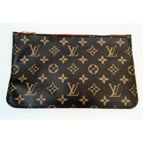 590 - The Louis Vuitton Monogram Canvas Neverfull GM is a dual-purpose accessory, serving as both a sleek ... 