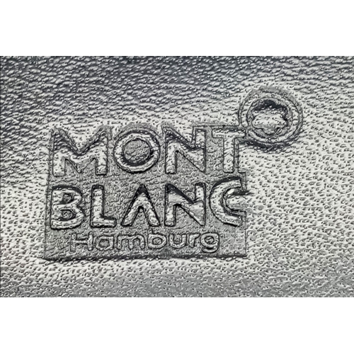 629 - A MONTBLANC 2 PEN SET IN QUALITY LEATHER CASE . THE FAMOUS MEISTERSTUCK DESIGN , A REALLY BEAUTIFUL ... 