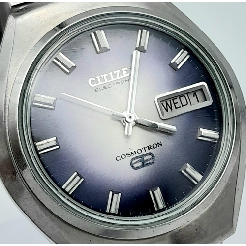 1487 - A Vintage Citizen Electronic Cosmotron Gents Watch. Stainless steel bracelet and case - 37mm. Blue d... 