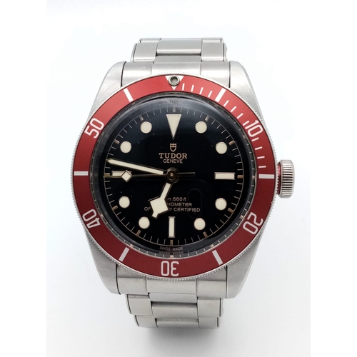 611 - A Classic Tudor Black Bay Automatic Gents Watch. Stainless steel bracelet and case - 41mm. Black dia... 