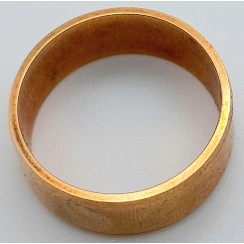 1484 - A Vintage 9K Yellow Gold Band Ring. 7mm width. Full UK hallmarks. 4.65g weight.