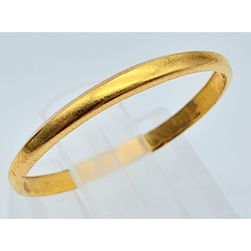 1704 - A Very Thin 22K Yellow Gold Band Ring. Size L/M. 1.26g weight.