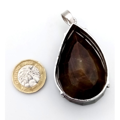 2894 - A Large 120ct Agate and 925 Sterling Silver Pendant. 6cm. 87g total weight. Comes with a presentatio... 