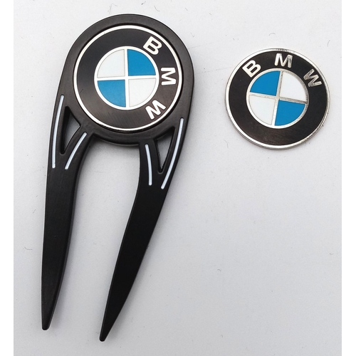 2432 - A BMW Branded Golf Putting Green Divot Repair Tool with Removable Ball Marker. 8cm. As new.