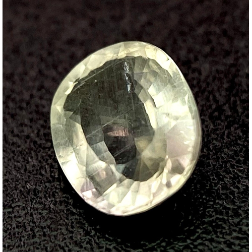 635 - Parcel of Two Natural Stones.
1) Cushion-Cut Citrine, 7.27ct
2) Brilliant-Cut White Sapphire, 0.45ct... 