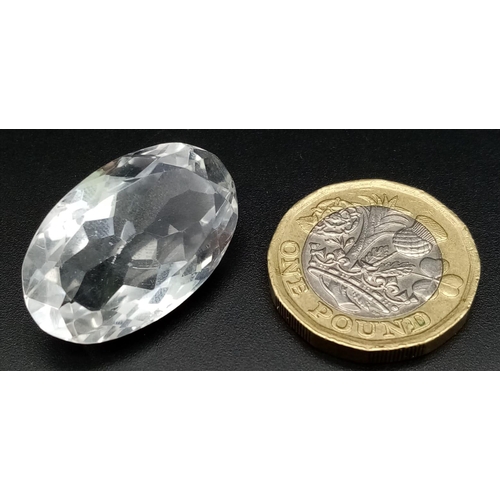 621 - A 29ct Faceted Quartz Oval Gemstone.