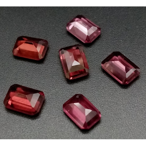 679 - A Lot of 6 Pieces of  8.30 Ct Faceted Rhodolite Garnet Gemstones in Rectangular Shapes.