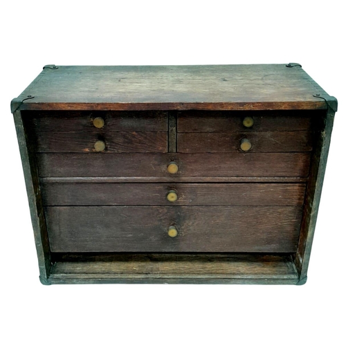 507 - Circa 1940-1950, Antique Engineers Box. 
Great size, with 7 drawers with original felt bottom, all d... 