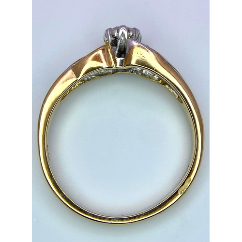 282 - 9k yellow gold diamond twist ring.
2.5g, size L (dia:0.15ct)

SH4748H