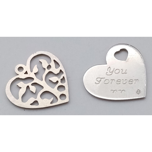 335 - 2 X STERLING SILVER HEART PENDANTS / CHARMS ONE ENGRAVED WITH LOVE YOU FOREVER 1.8G
(5260 / 5262)