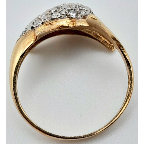 655 - A Glamourous Diamond Encrusted 9K Gold Diving Dolphin Twist Ring. Quite the mouthful. Size R. 4g tot... 