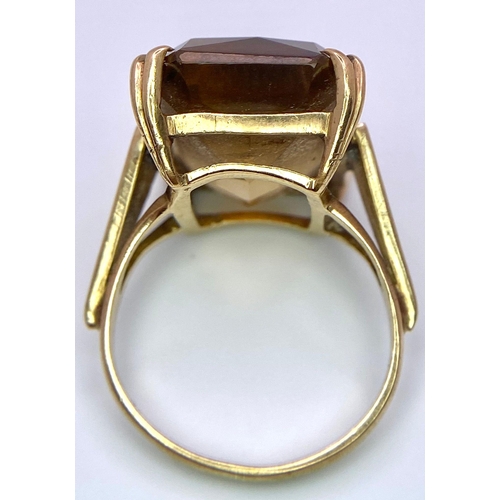 404 - A Vintage 9K Yellow Gold Smoky Quartz Ring. Size J. 5.75g total weight.