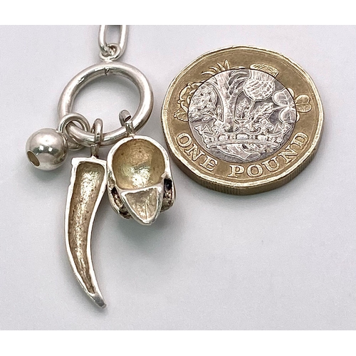 783 - A Very Unique Sterling Silver Skull and Claw T-Bar Necklace. 46cm Length. Gross Weight 21.63 Grams.