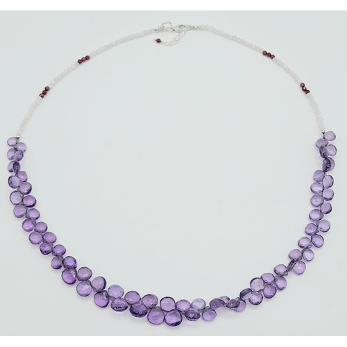 721B - A playful Amethyst & Moonstone Beaded Necklace, with a 925 Silver clasp. With 65cts of Amethyst, thi... 