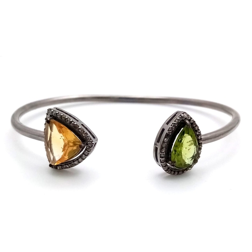 783B - A Head-Turning Citrine & Peridot with Rose Cut diamond Surround Cuff Bangle. Set in 925 Silver. 7.40... 