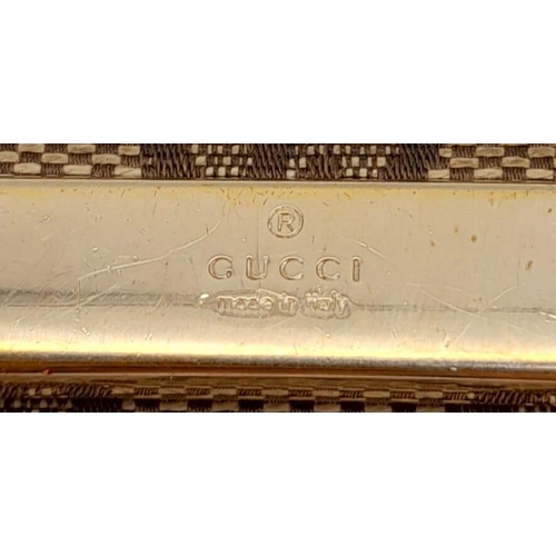 555 - A Classic Gucci Monogram Wallet. Comes with case and receipt. 19cm x 10cm. Ref: 15396