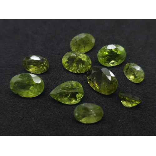 744B - Three Gemstone Lots: A pair of 94.25ct untreated sapphires, 26.45ct peridots and 10.75ct of differen... 