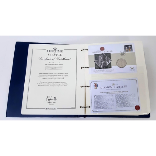 535 - A large collection of Minted, Commemorative Coins. 
44 Coins in total. Featuring a mixture of Britis... 