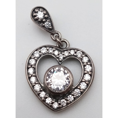 947B - A set of 925 silver Cubic Zirconia heart jewellery include a pair of earrings, a pendant and a 19cm ... 