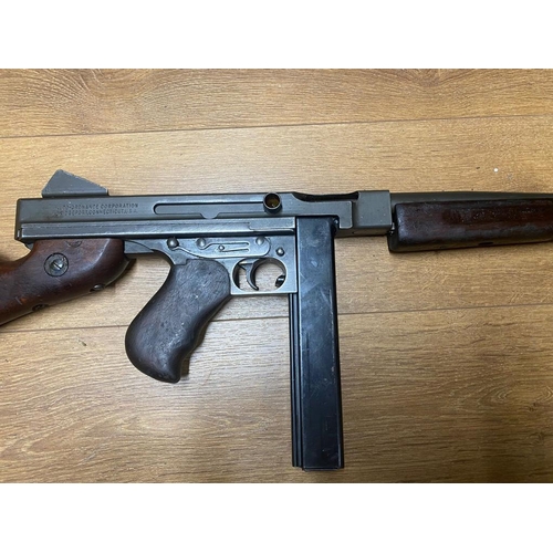 65 - A Deactivated Thompson WW2 Sub Machine Gun. M1A1 model. Moving bolt under spring pressure. Latest EU... 