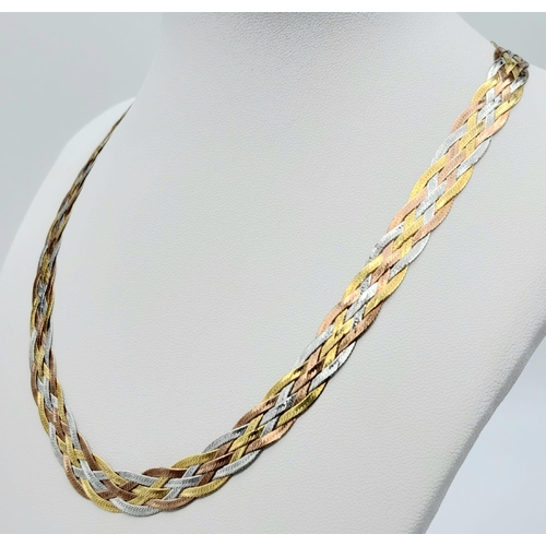 407 - A Beautiful Vintage Italian 9K Tri-Colour Gold Lattice Necklace. 42cm. 12.3g weight.