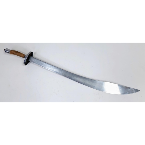 515 - A Stainless Steel Chinese Broad Sword.
Measures 93cm in length. See photo for condition.