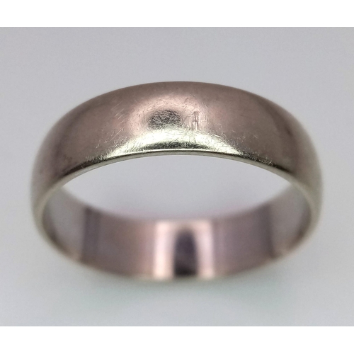 419 - A 18K white gold 4mm Wedding Band Ring , 3.6g, size M 1/2

ref: SH1309I