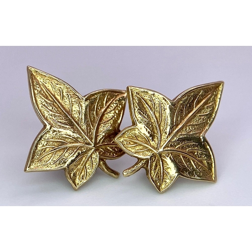 664 - A 9K yellow gold leaf stud earrings, 1.5g

ref: SH1302I-3