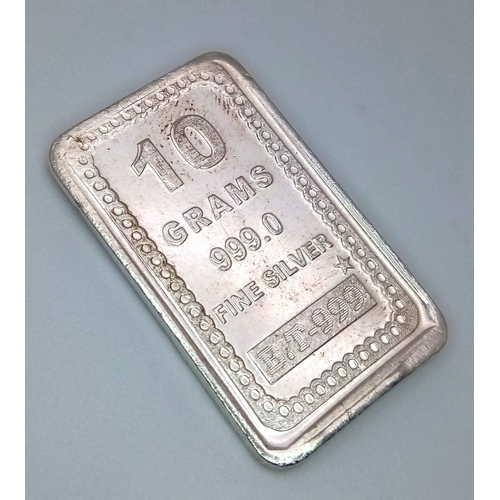 980 - A 10 GRAM BAR OF FINE SILVER 999.0  approx 32mm x 19mm

ref: SC 1115