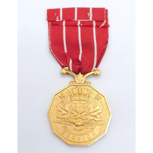 1555 - Canadian Forces Decoration (CD) EIIR, named to: Cpl R J Hall. It is of interest to note that The Pri... 