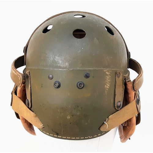 110 - WW2 M38 Rawlings US Tank Crew Helmet. Hand painted Insignia of the 2nd Armoured Division. All round ... 