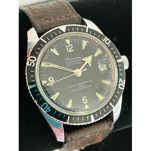 203 - Gentlemans vintage SICURA SUBMARINE WRISTWATCH. Having 23 Jewels and Divers Bezel.Manual winding in ... 