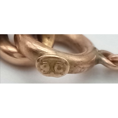 417 - A vintage, 9 K rose gold chain bracelet with security chain. Clasp in good working order. weight: 6.... 