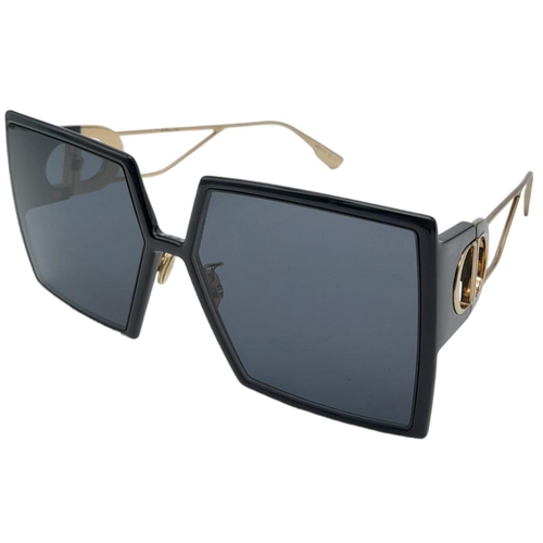 545 - A Pair of Fashionable Designer Christian Dior Sunglasses. Comes with case original box. Ref: 15840