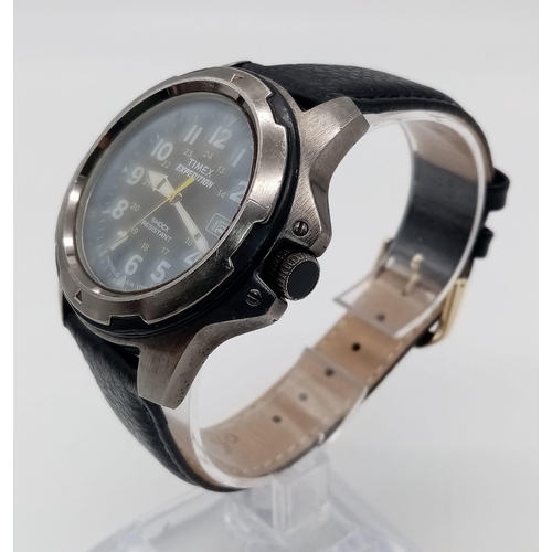 1448 - A Men’s Timex Expedition Quartz Date Watch. 45mm Including Crown. Full working order.