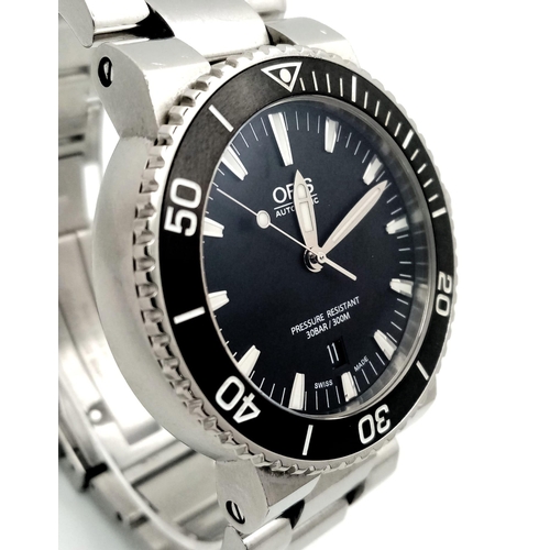 362 - An Oris Automatic Gents Divers Watch. Stainless steel bracelet and case - 41mm. Black dial. Pressure... 