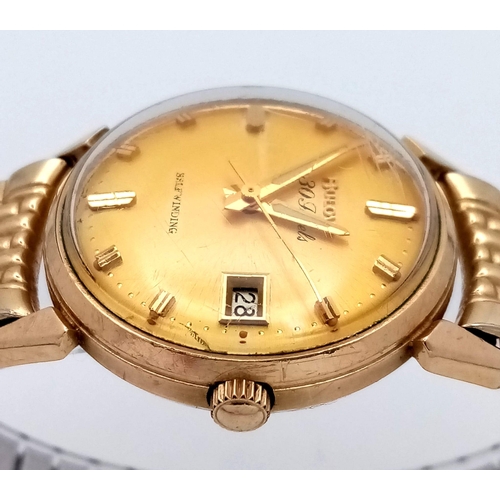 65 - A Vintage 1960s Bulova Self-Winding Gents Watch. Gold plated expandable strap. Gold plated case - 32... 