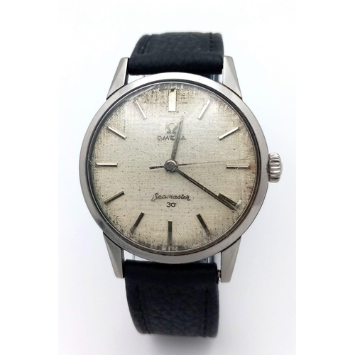 73 - A Classic Omega Seamaster 30 Vintage 1960s Gents Watch. Black leather strap. Stainless steel case -3... 