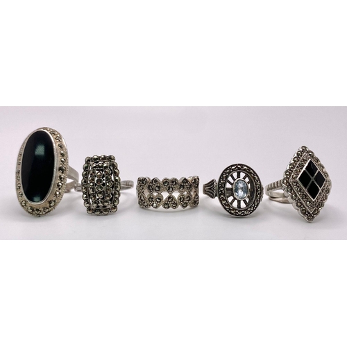 1330 - A Sterling silver collection of 5 Marquisite set rings, varying sizes from L-P, 25.4g collective wei... 