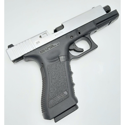 1287 - A Replica Full Size Glock 17. 20cm Length. Action Works with pull back slide and working trigger. Po... 