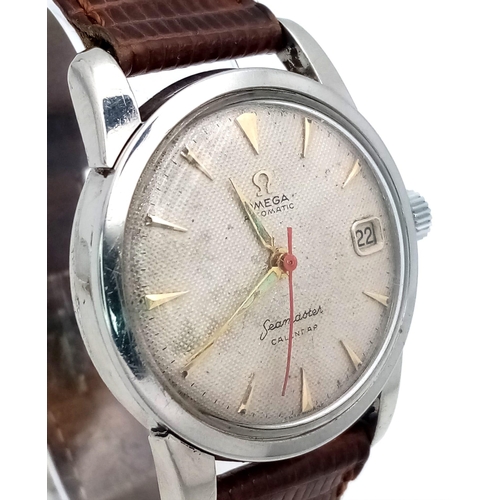 24 - A Vintage Omega Seamaster Calendar Gents Watch. Brown leather strap. Stainless steel case - 33mm. Ho... 