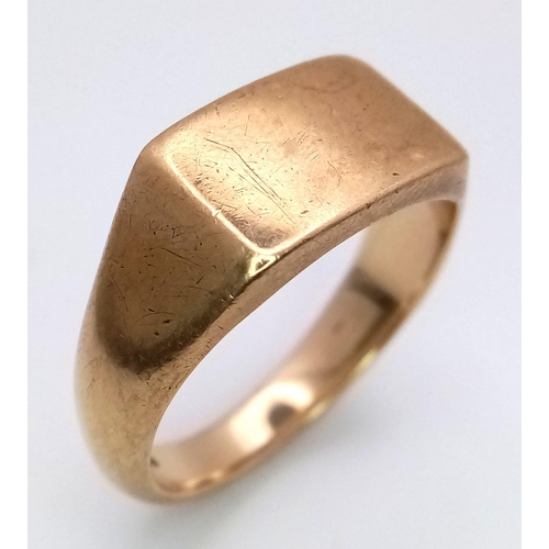 79 - A 9 K yellow gold cygnet ring, size: T, weight: 8.6 g.