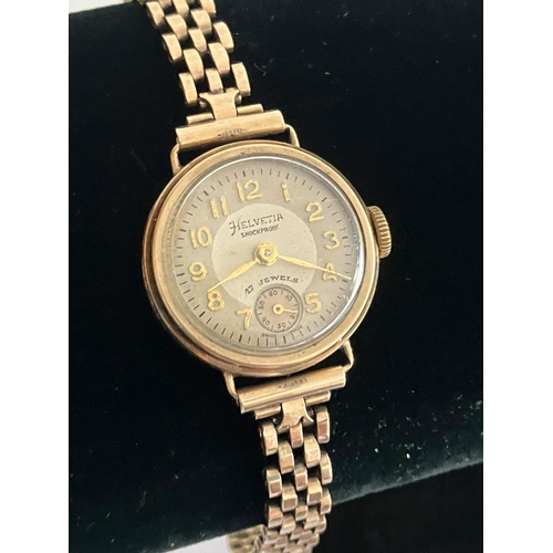 84 - Ladies Vintage HELVETIA 9 carat GOLD WRISTWATCH Complete with 9 carat GOLD Bracelet strap. Manual wi... 