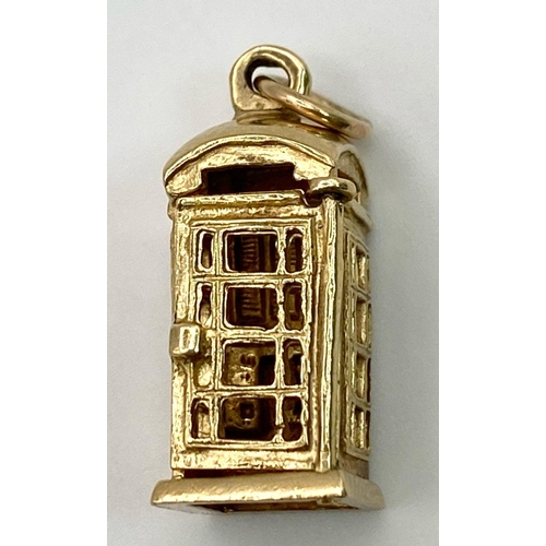 95 - A 9K YELLOW GOLD LONDON CLASSIC RED TELEPHONE BOX CHARM WITH OPENING DOOR! 3.2G