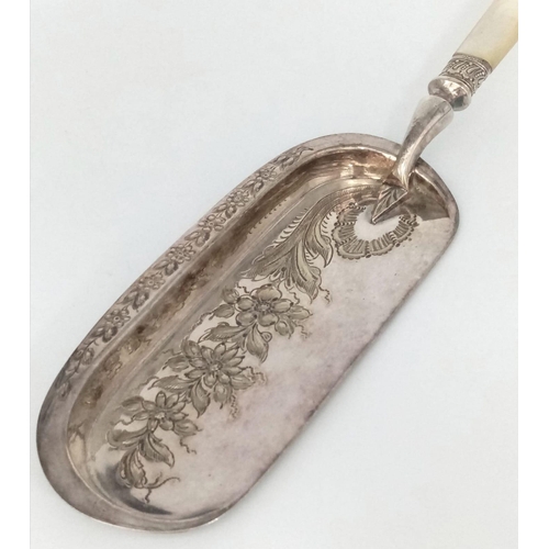 784 - An Eclectic Mix - An Antique Silver Plated Bread Crumb Scoop with Mother of Pearl Handle - 32cm, A G... 